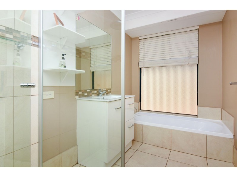 1 Modong Street, Dalyellup WA 6230