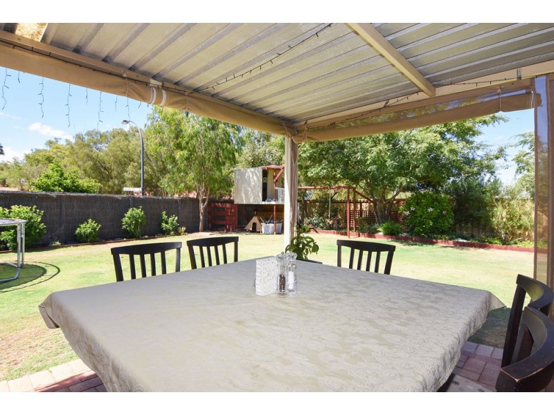 1 Modong Street, Dalyellup WA 6230