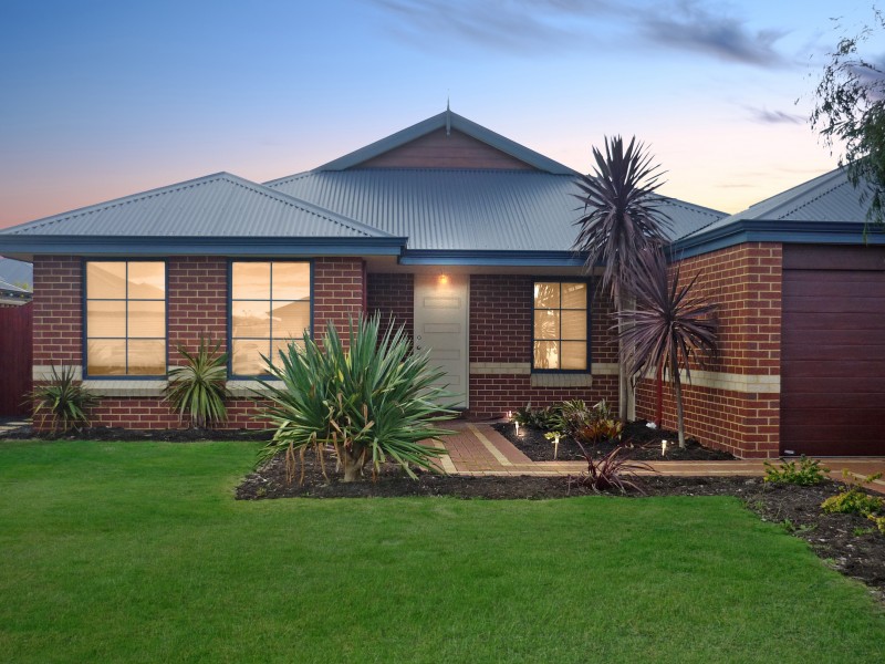 5 Dravite Way, Dalyellup WA 6230