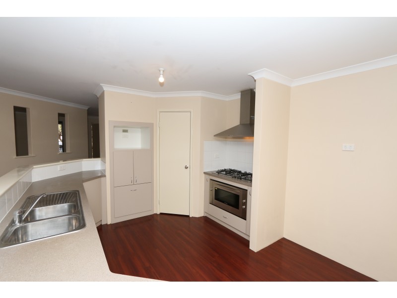 5 Dravite Way, Dalyellup WA 6230