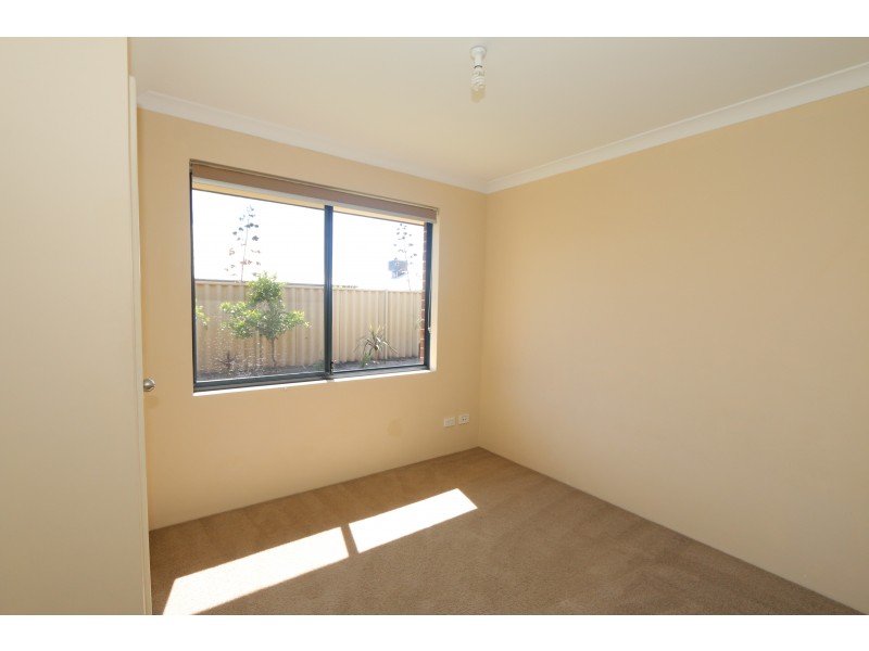 5 Dravite Way, Dalyellup WA 6230