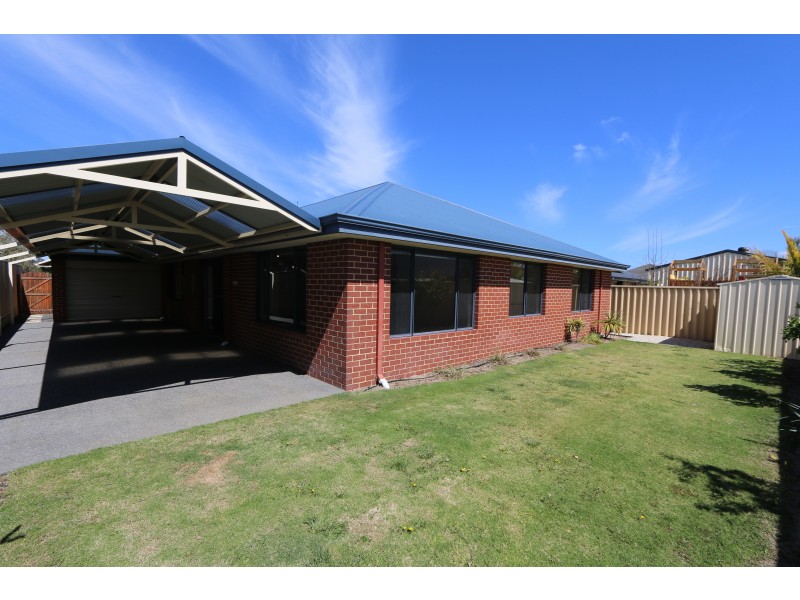 5 Dravite Way, Dalyellup WA 6230