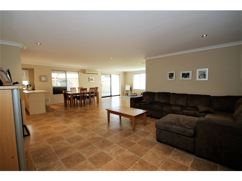 99 Hornibrook Road, Dalyellup WA 6230