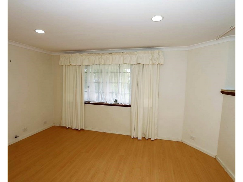 20 Carpenter Tce, Australind WA 6233