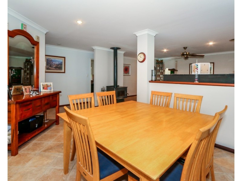 10 Watkins Road, Gelorup WA 6230