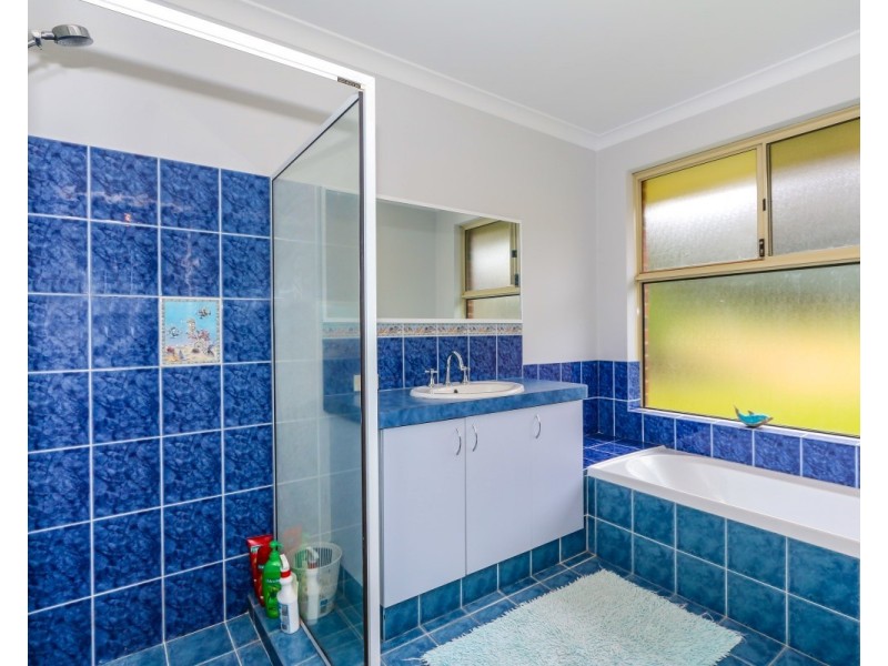 10 Watkins Road, Gelorup WA 6230