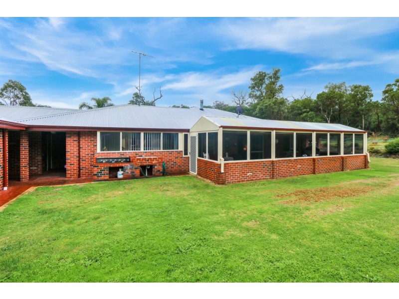 10 Watkins Road, Gelorup WA 6230