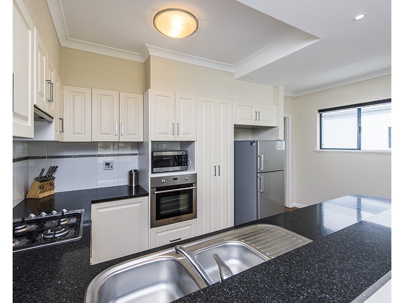 13/3 Clifton Street, Bunbury WA 6230