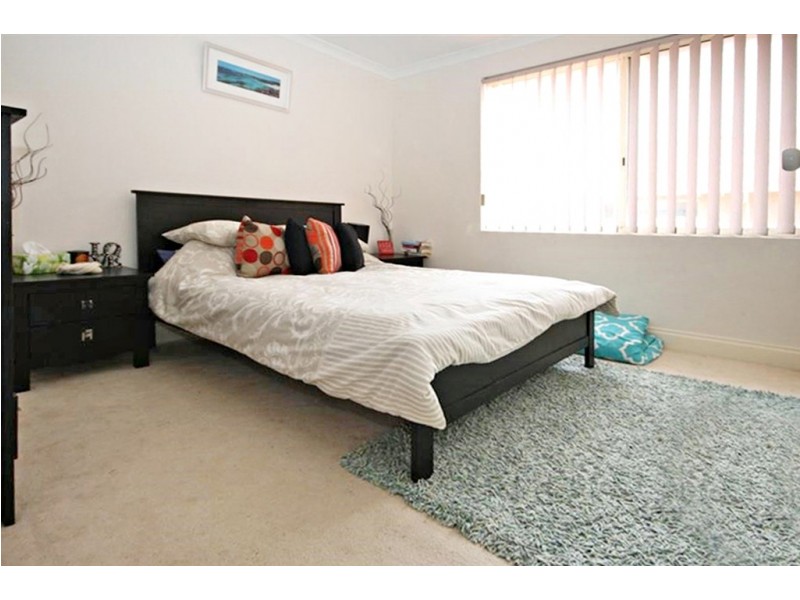 2/127 Ocean Drive, Bunbury WA 6230