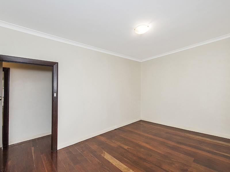 1/2 Bright Street, Carey Park WA 6230