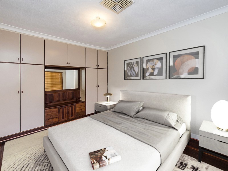 4 Mouarn Street, Carey Park WA 6230