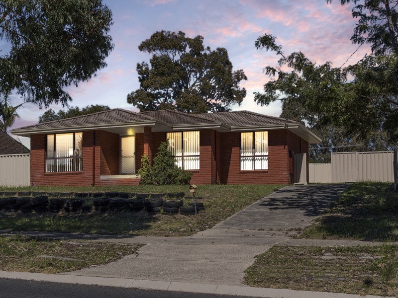 21 Westwood Street, Withers WA 6230