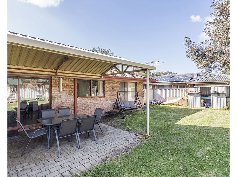 6 Armanta Drive, Carey Park WA 6230