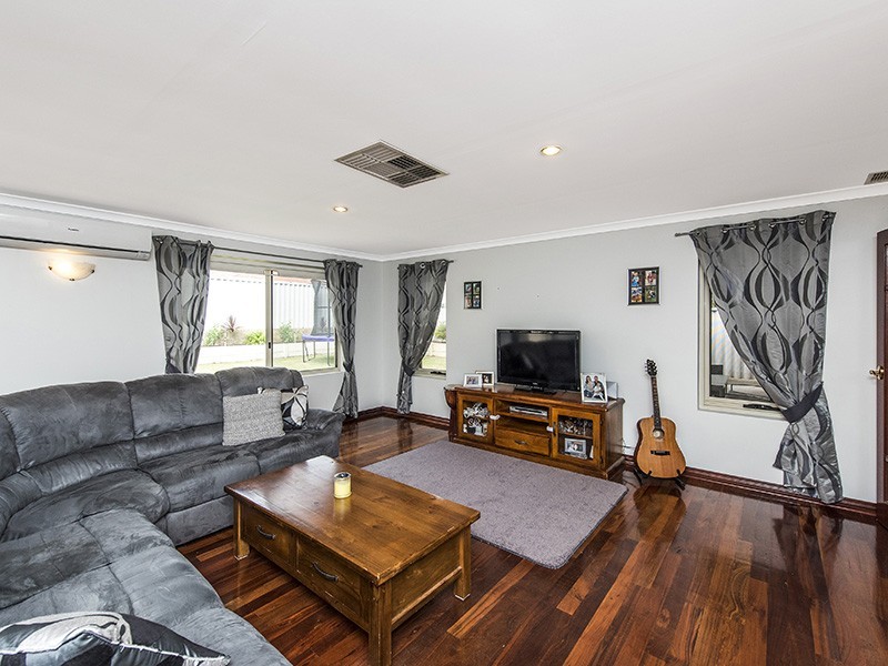53 Nalbarra Drive, Usher WA 6230