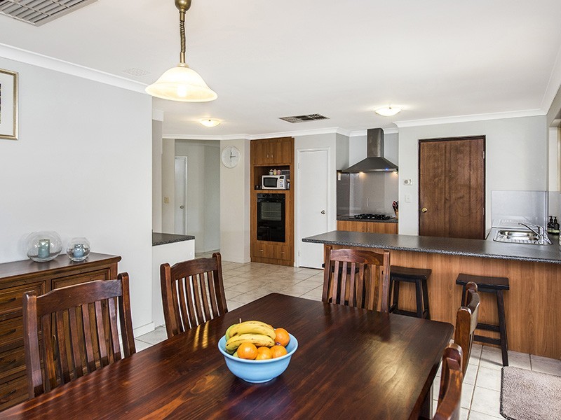 53 Nalbarra Drive, Usher WA 6230