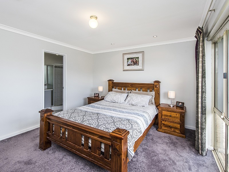 53 Nalbarra Drive, Usher WA 6230
