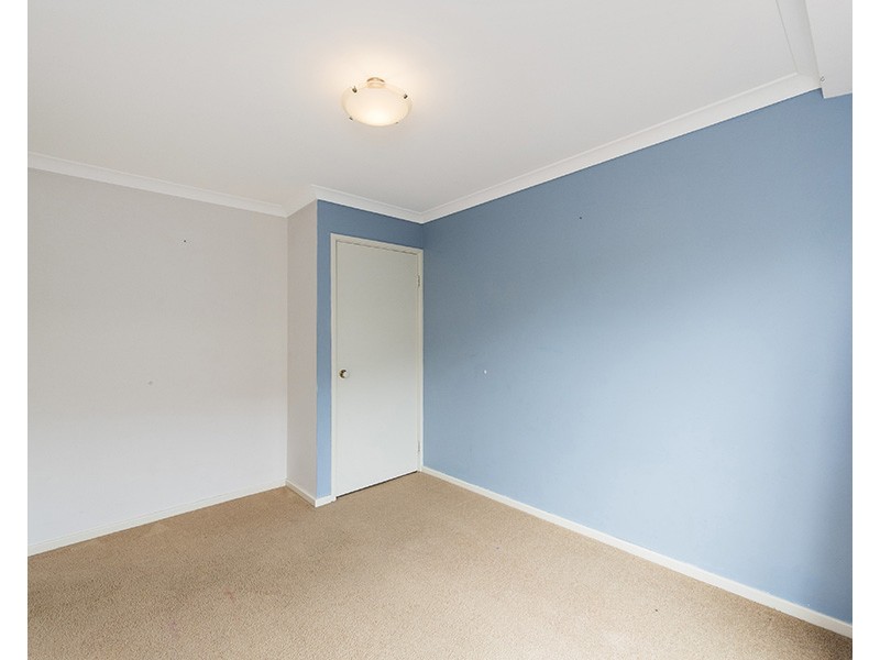 27 Macquarie Drive, Australind WA 6233