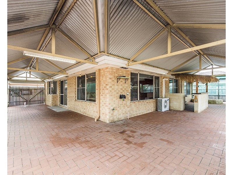 27 Macquarie Drive, Australind WA 6233