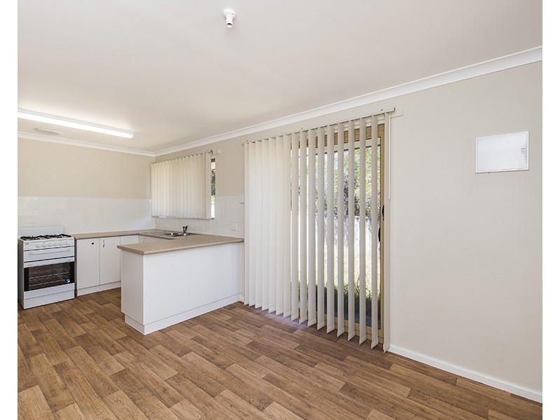 26 Littlefair Drive, Withers WA 6230