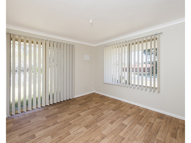 26 Littlefair Drive, Withers WA 6230