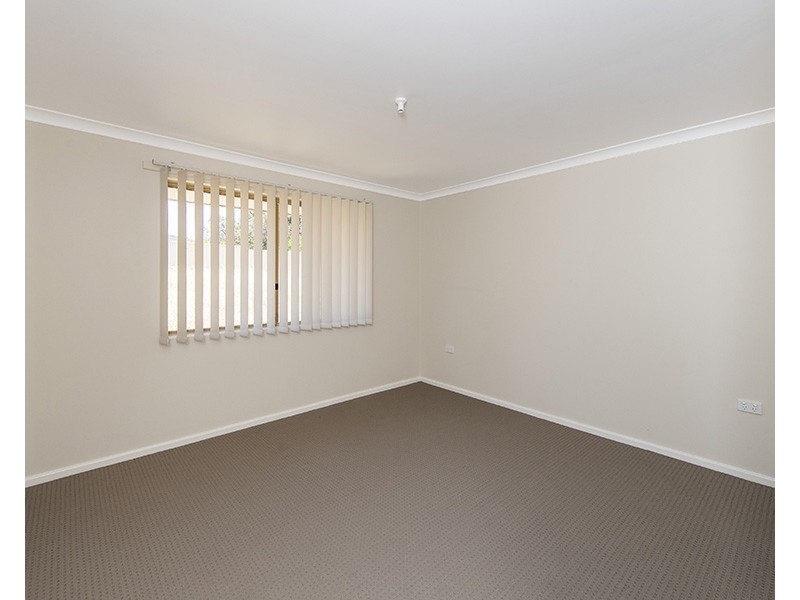 26 Littlefair Drive, Withers WA 6230