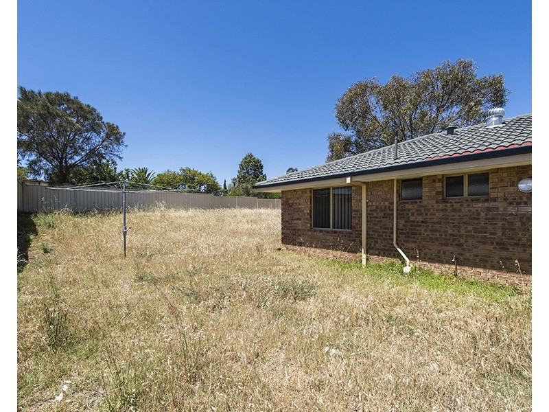 26 Littlefair Drive, Withers WA 6230