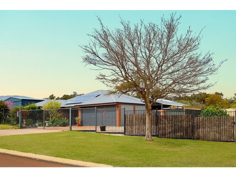 2 Galway Boulevard, Australind WA 6233