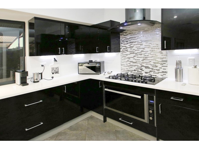 2 Galway Boulevard, Australind WA 6233