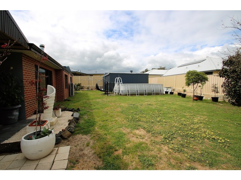 2 Galway Boulevard, Australind WA 6233