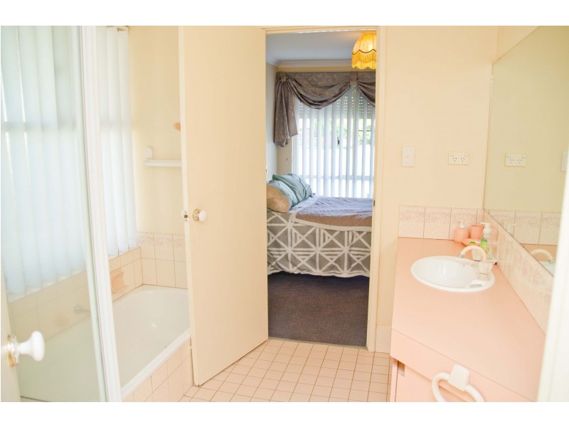 9 Cousins Avenue, Usher WA 6230