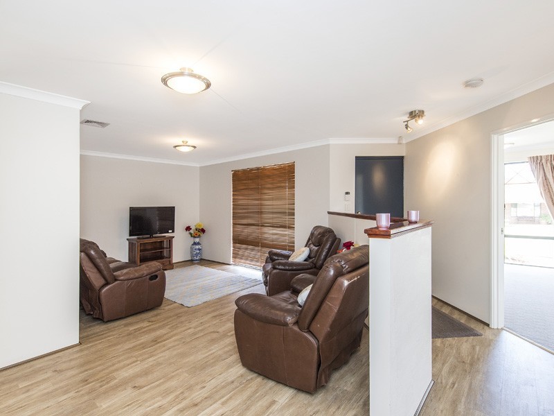 14 Kularda Road, Dalyellup WA 6230