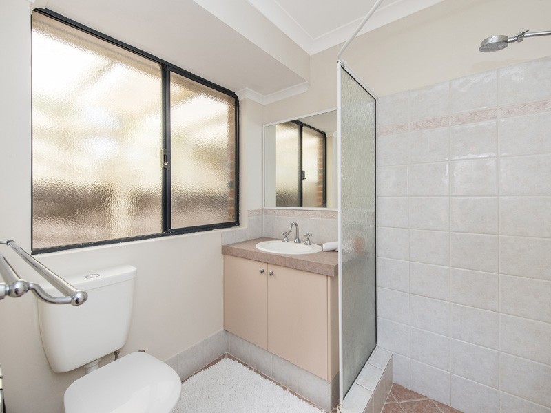 14 Kularda Road, Dalyellup WA 6230