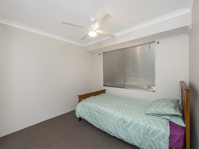 14 Kularda Road, Dalyellup WA 6230