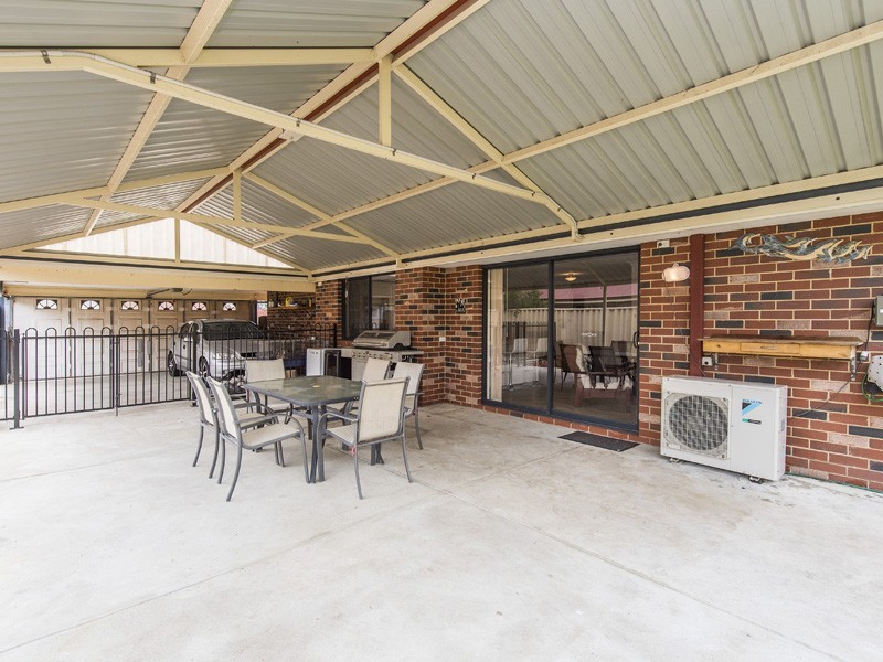 14 Kularda Road, Dalyellup WA 6230