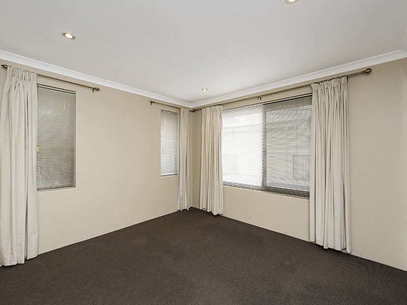 23 Tourmaline Ridge, Australind WA 6233