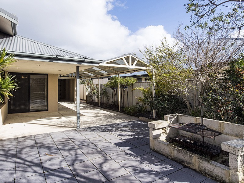 23 Tourmaline Ridge, Australind WA 6233