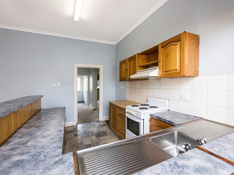 15 Lawley Street, Collie WA 6225