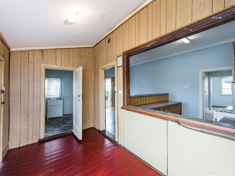 15 Lawley Street, Collie WA 6225