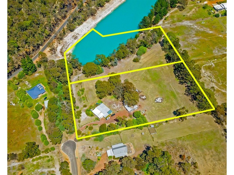 18 Buckle Street, Allanson WA 6225