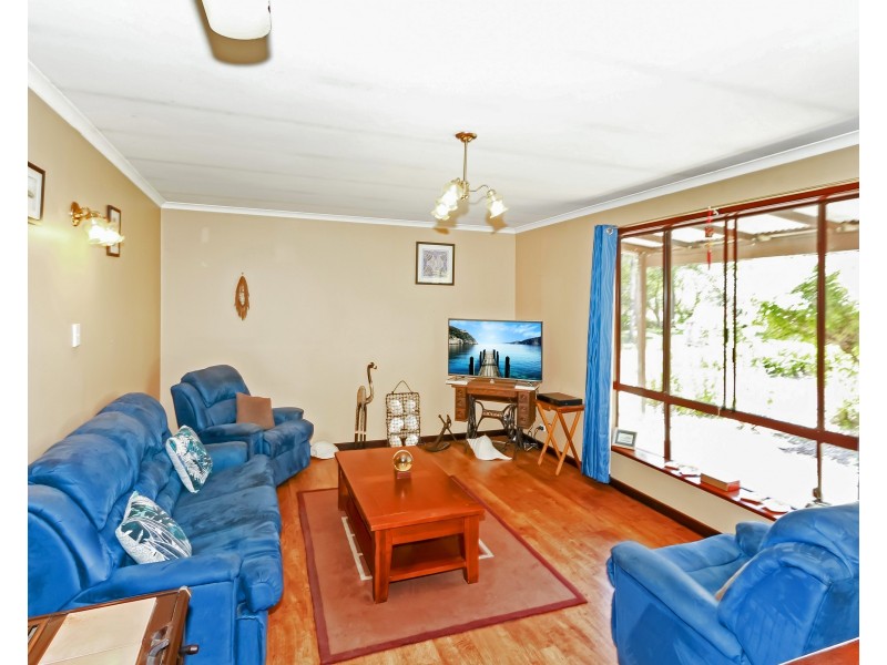 18 Buckle Street, Allanson WA 6225