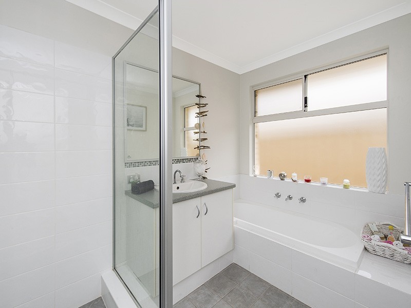 47 Castlereagh Vista, Millbridge WA 6232