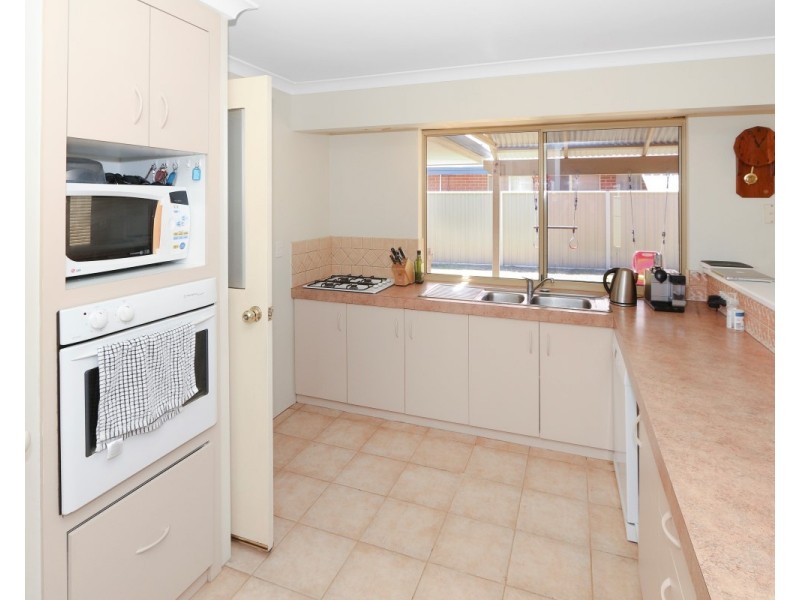 31 Lusitano Avenue, Eaton WA 6232