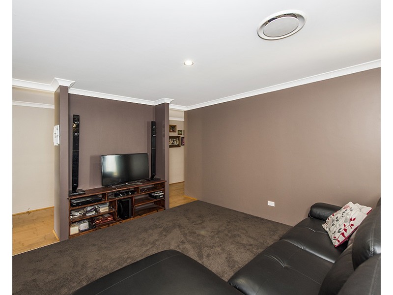 1 Sherwood Drive, Dalyellup WA 6230