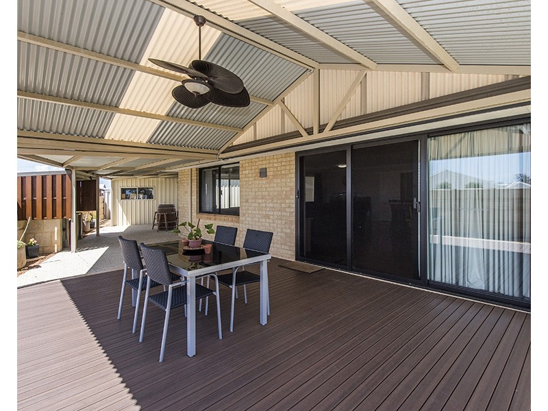 1 Sherwood Drive, Dalyellup WA 6230