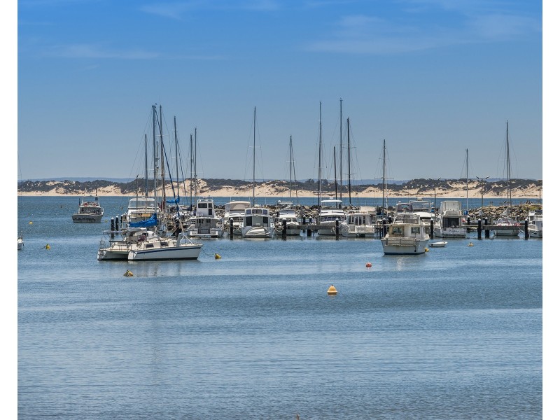 2/21 Samuel Wright Street, Bunbury WA 6230