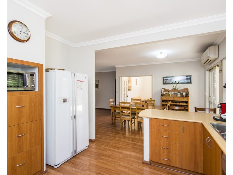 112 Jules Road, Gelorup WA 6230
