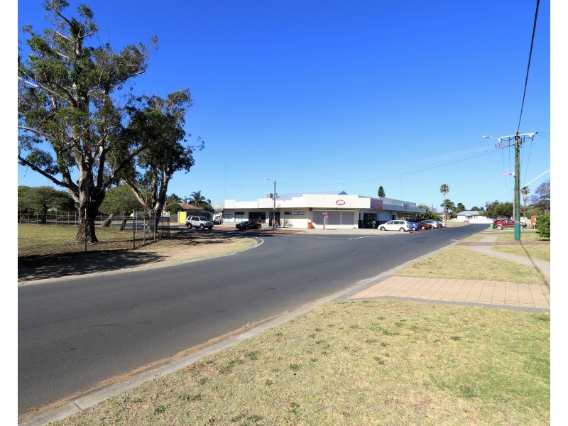 11A Mondak Place, Carey Park WA 6230