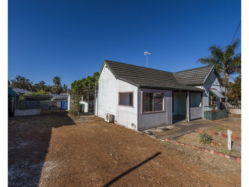 12 Wittenoom Street, Collie WA 6225