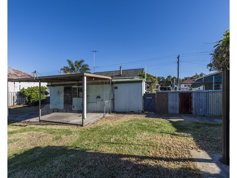 12 Wittenoom Street, Collie WA 6225