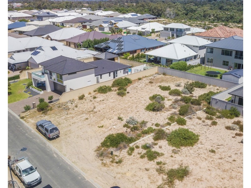 15 Eva Fairway, Dalyellup WA 6230